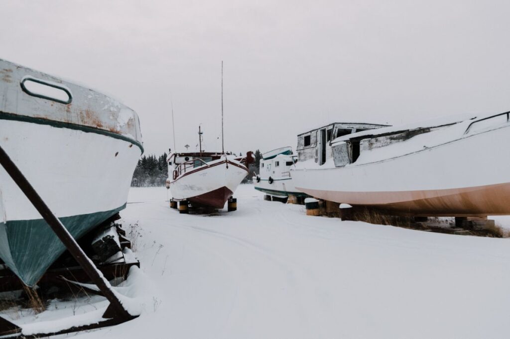 How To De-Winterize Boat