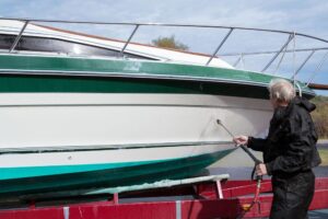 how to wax your boat